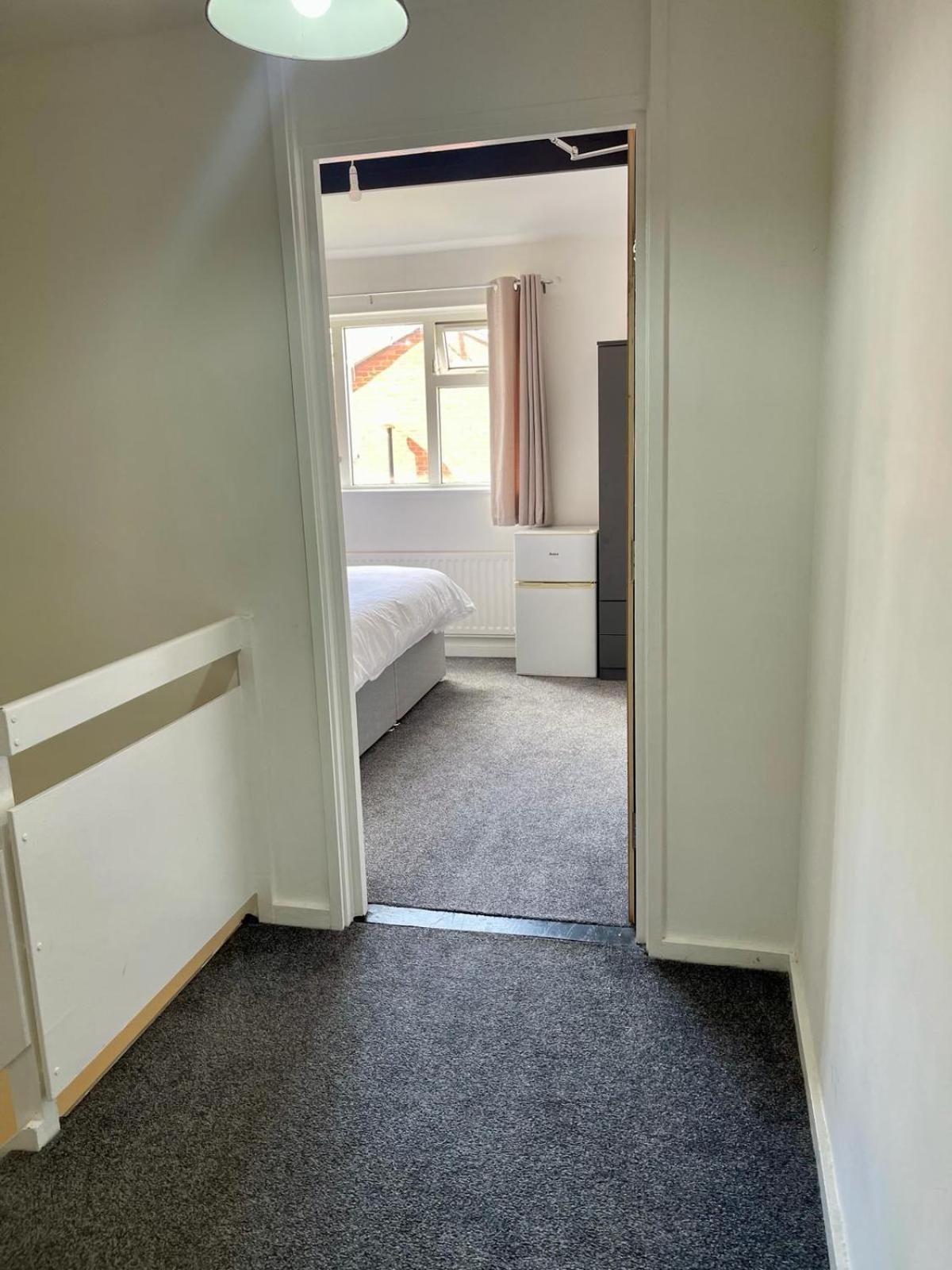 Homestays-Close To Coventry City And University I Free Parking I Wi-Fi Екстер'єр фото
