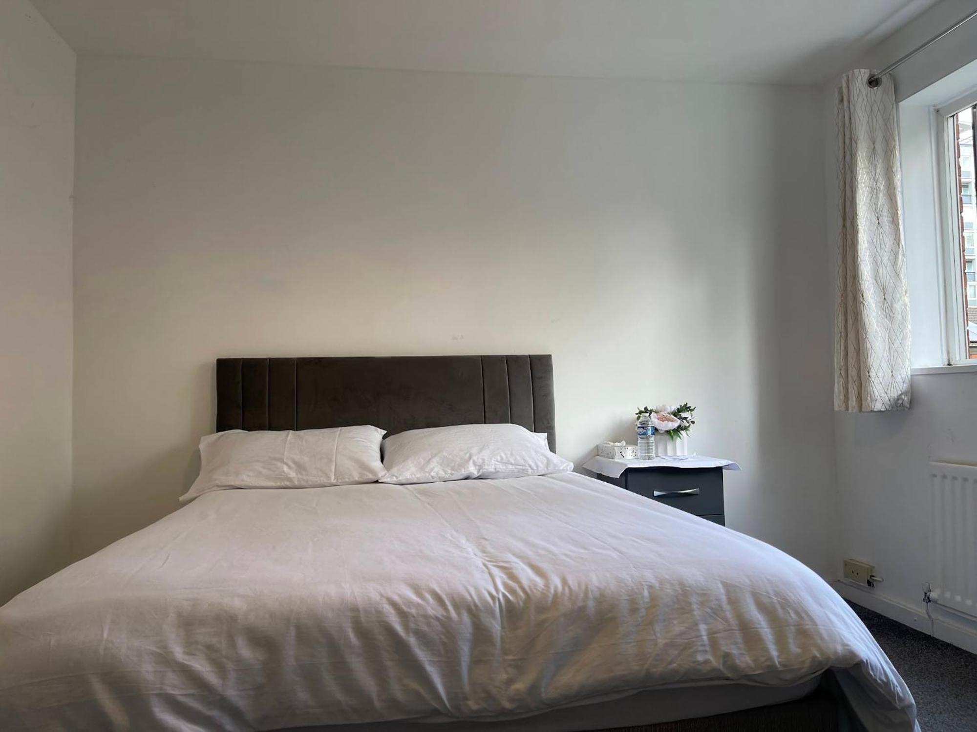 Homestays-Close To Coventry City And University I Free Parking I Wi-Fi Екстер'єр фото